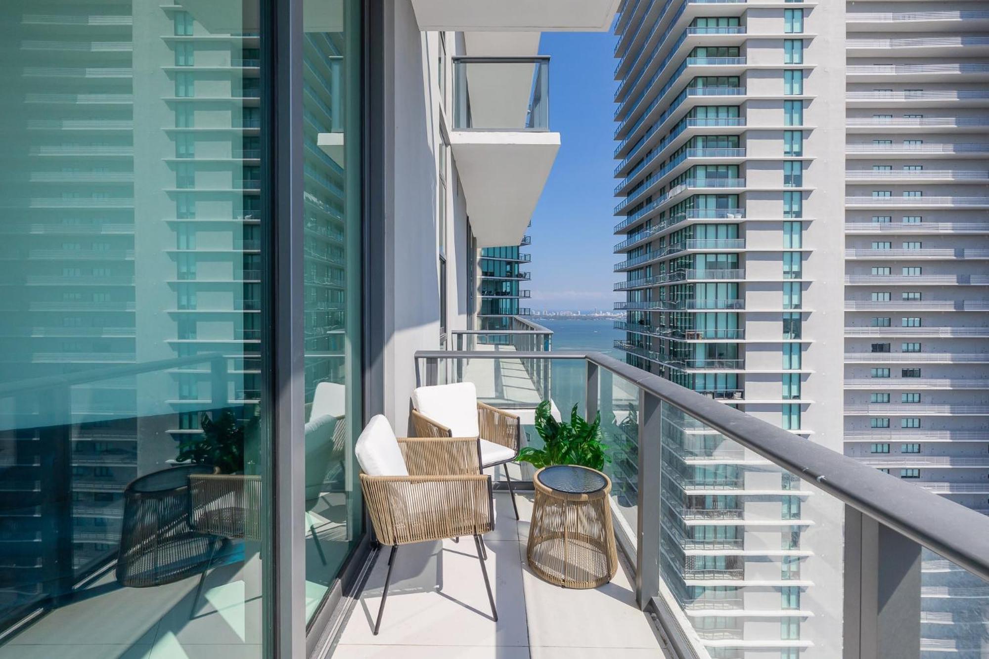 Unique High-Rise Condo In マイアミ エクステリア 写真